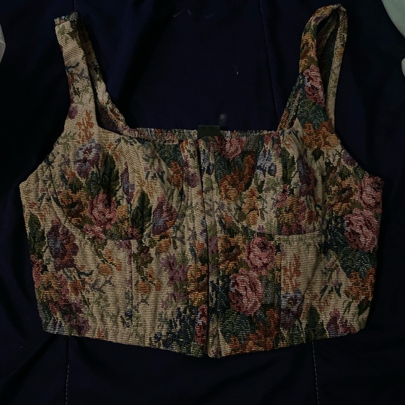 womens small crop top - Picture 2 of 2